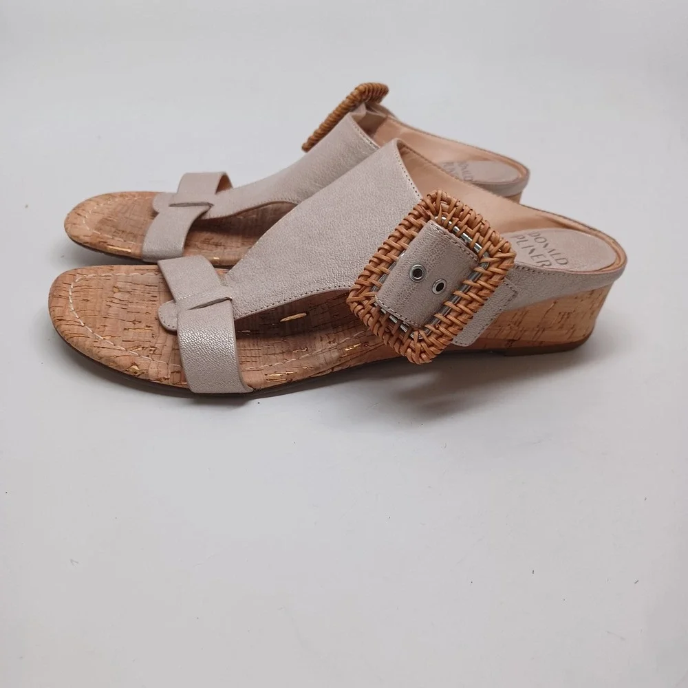 Donald Pliner VINESP Champagne Metallic Cork Wedge Sandals Woven Buckle 7.5M